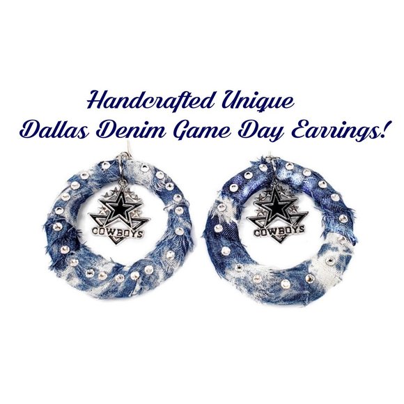 Navy Spandex Legging with the Silver & Pearl on the side of legging. - Picture 5 of 5